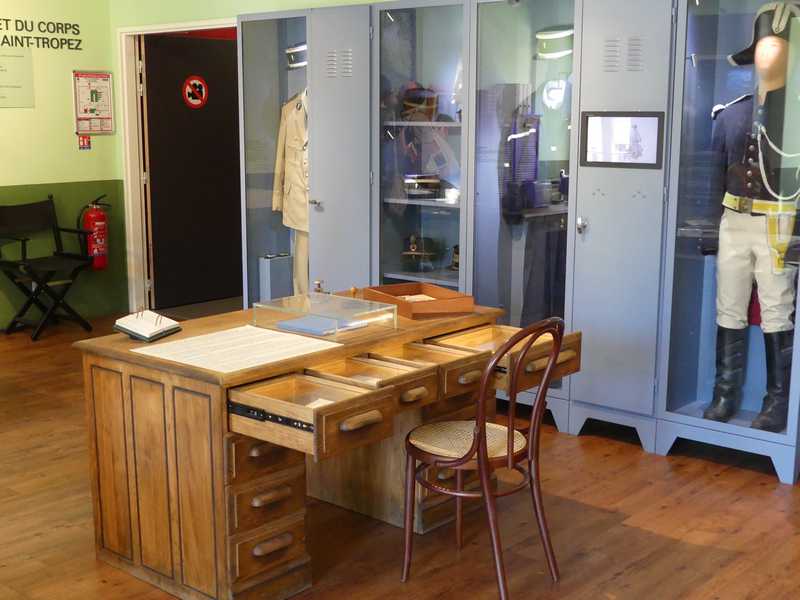 Musée de la Gendarmerie Saint Tropez  reconstitution des bureaux 